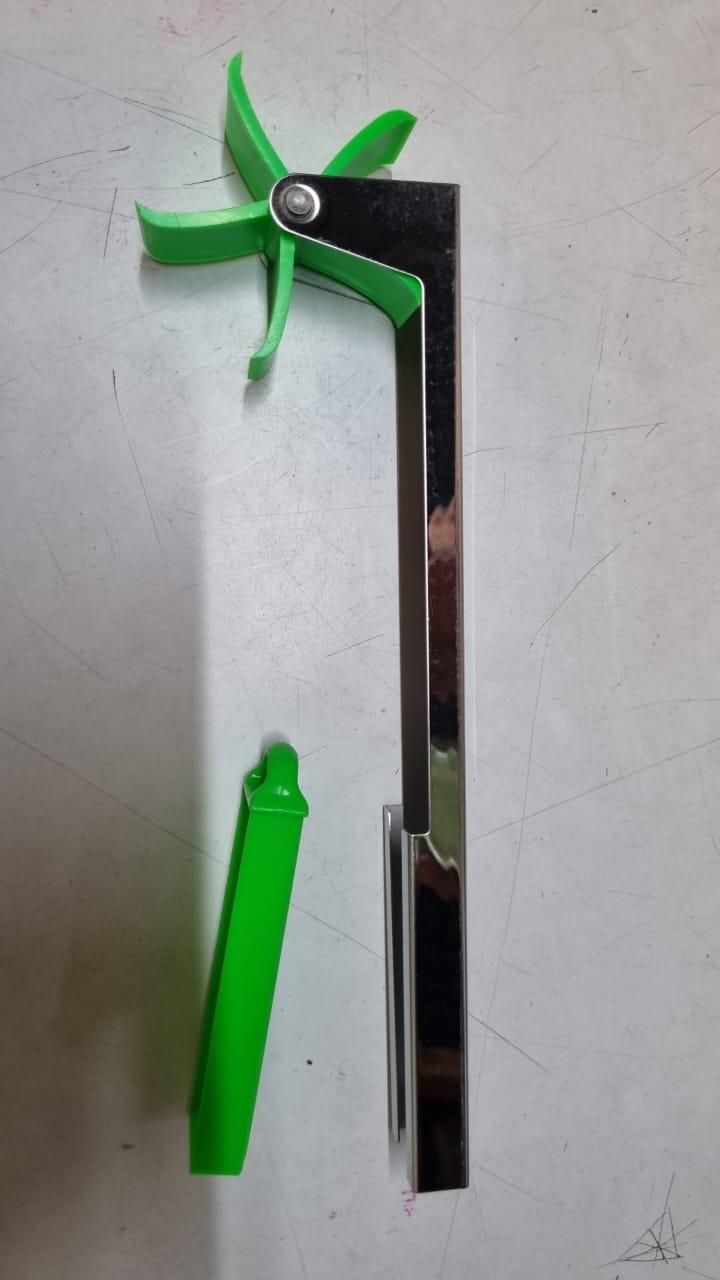 Stainless Steel Watermelon Slicer & Cutter | One-Push Automatic Fruit Cube Maker (Pack of 1, Random Color)